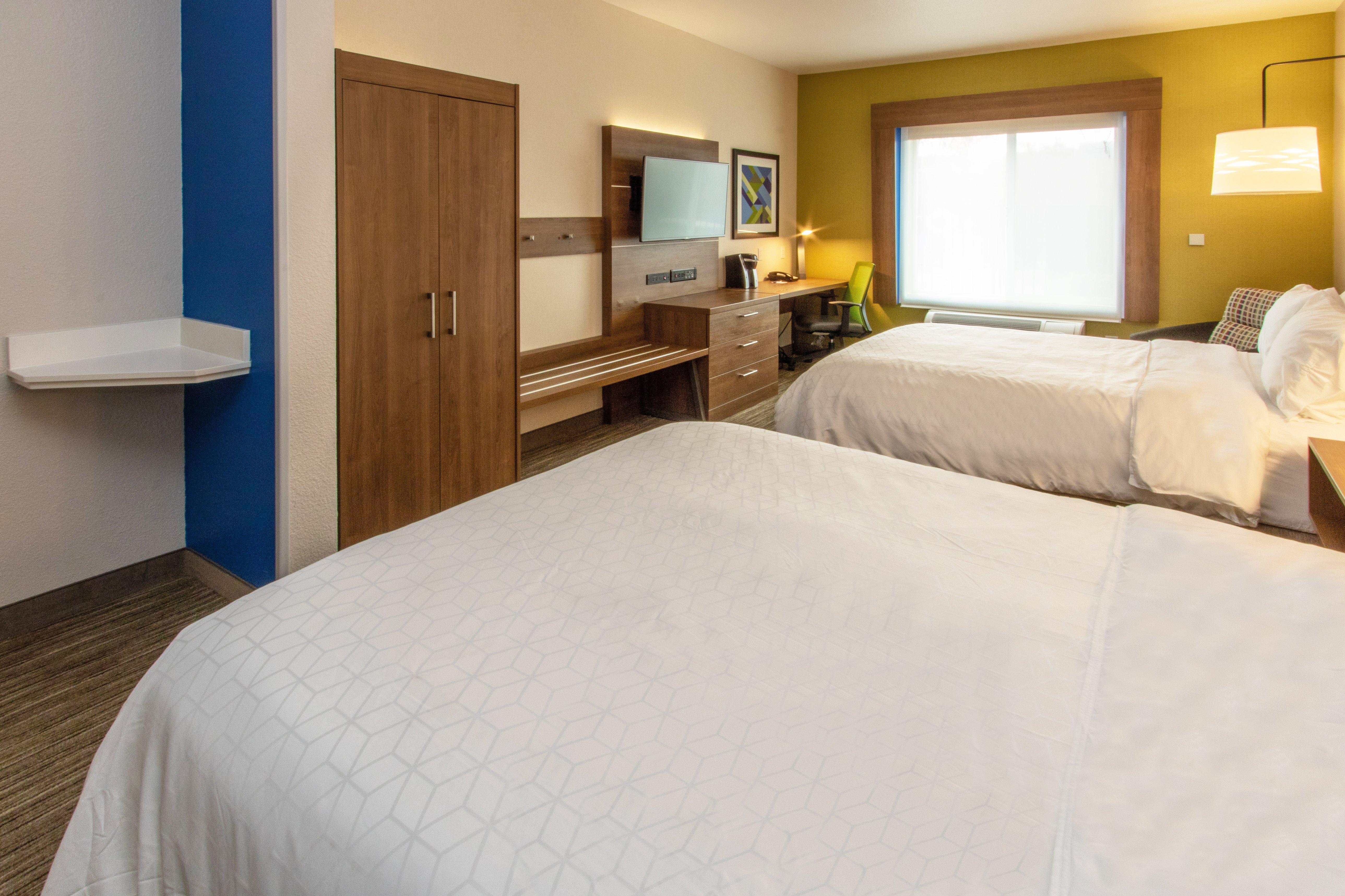 Holiday Inn Express Hotel & Suites Roseville - Galleria Area, An Ihg Hotel Bagian luar foto