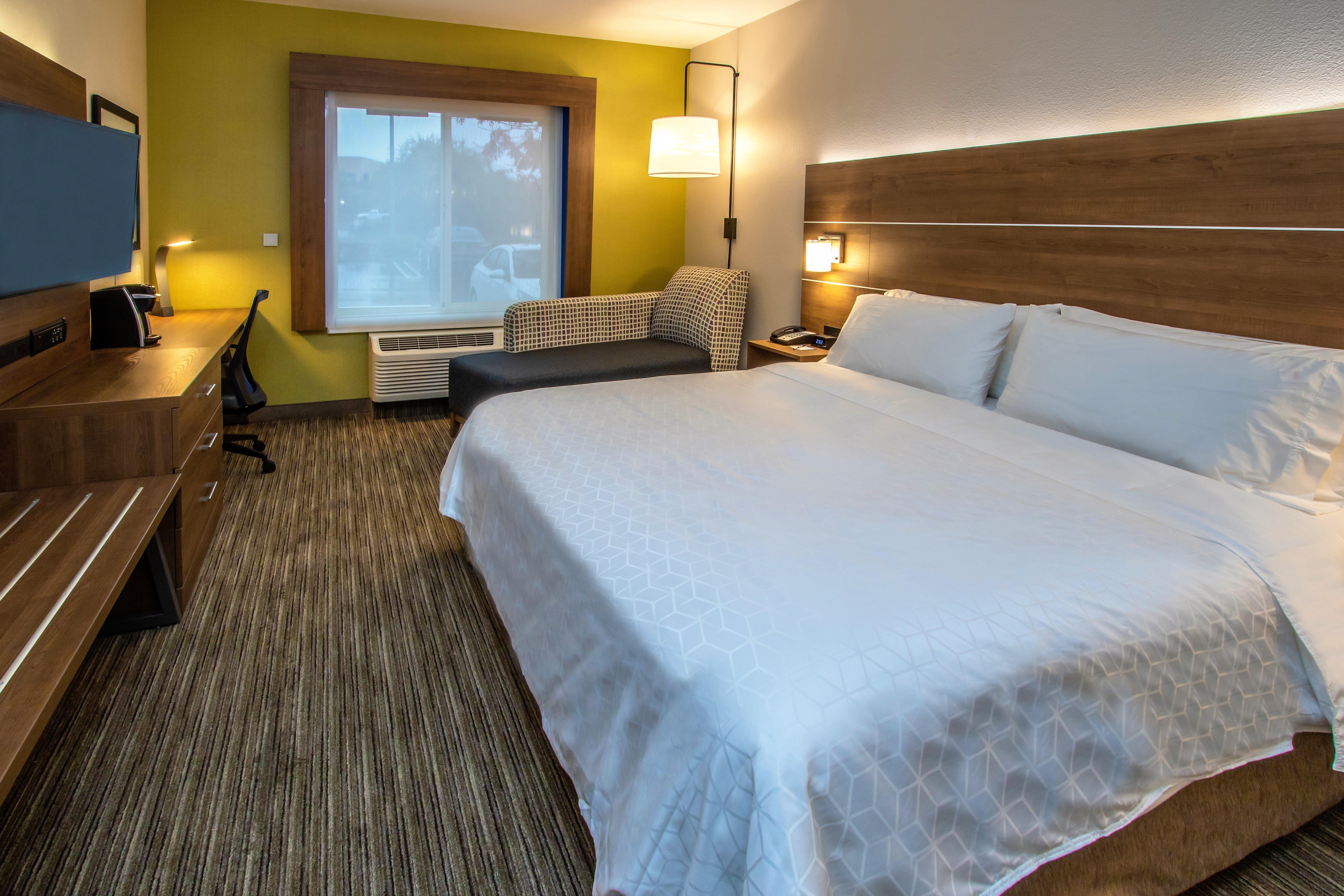 Holiday Inn Express Hotel & Suites Roseville - Galleria Area, An Ihg Hotel Bagian luar foto