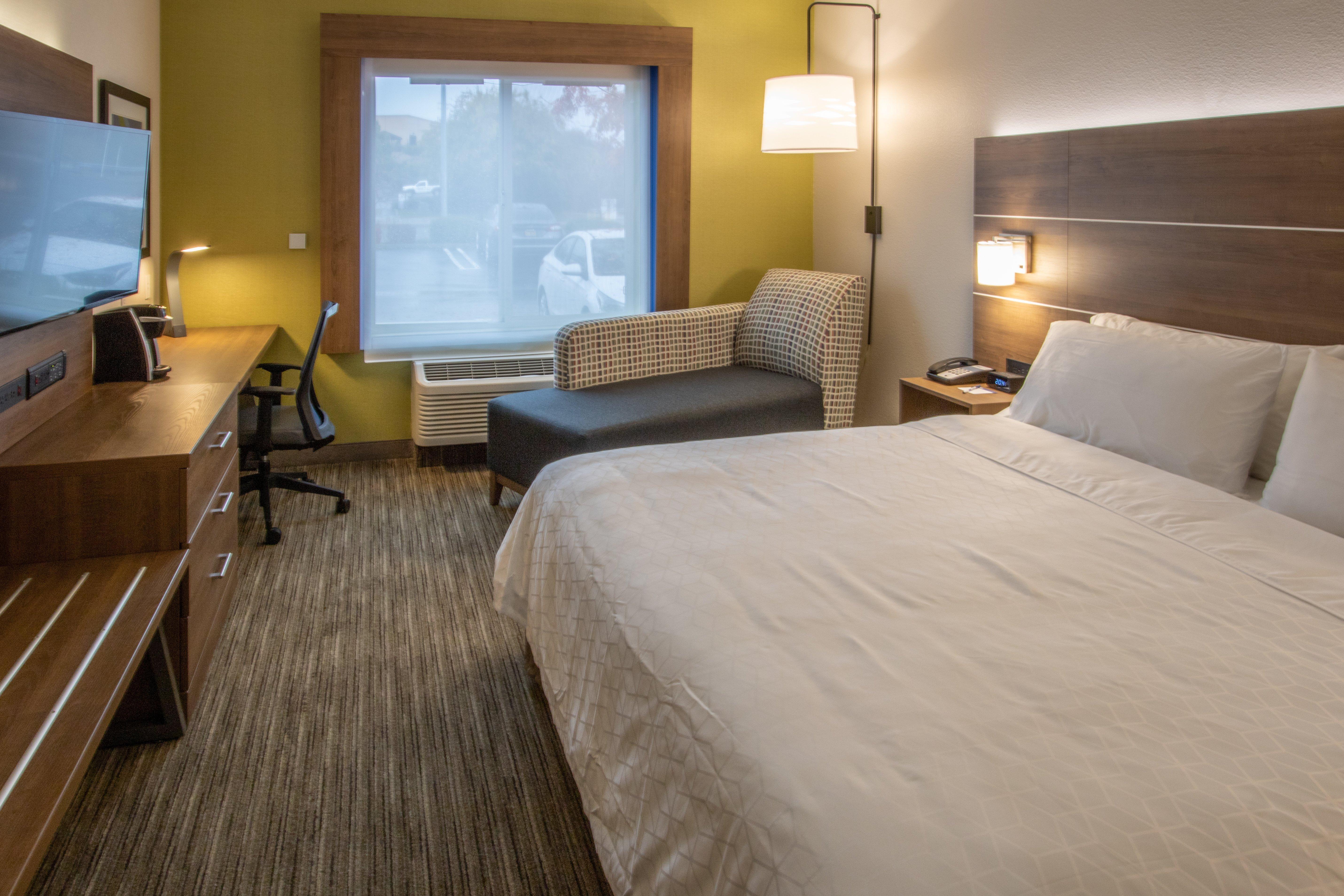 Holiday Inn Express Hotel & Suites Roseville - Galleria Area, An Ihg Hotel Bagian luar foto